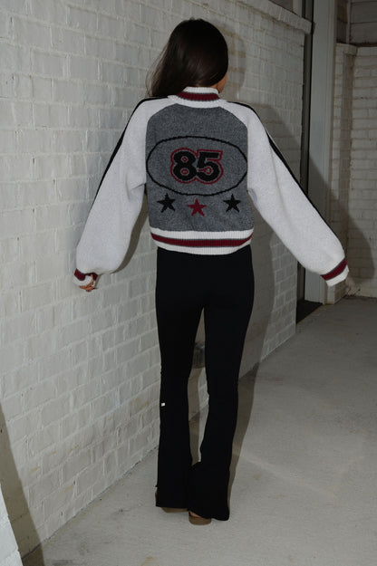 Zip Cardigan-Grey/Burgundy